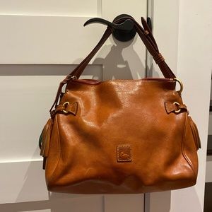 Dooney & Bourke Vintage brown leather purse